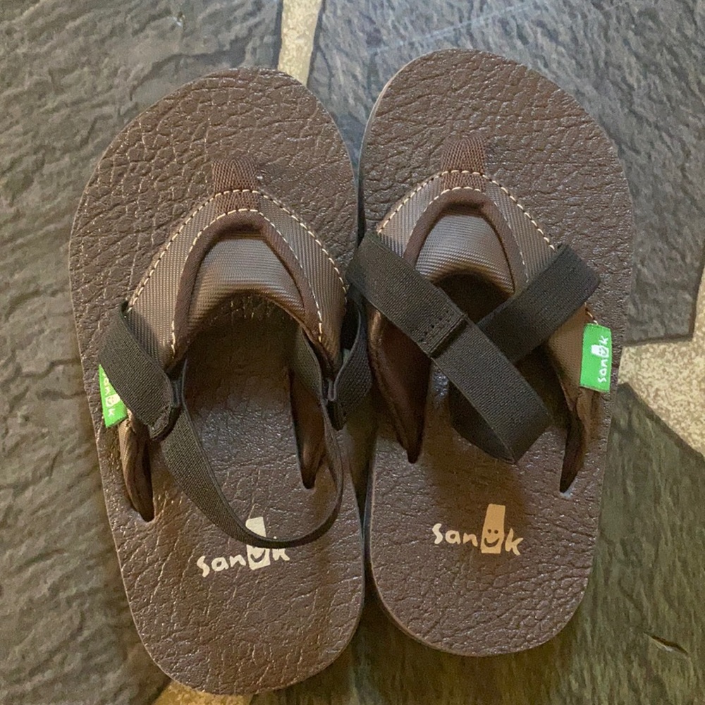 Toddler Sanuk Flip Flops size 8/9